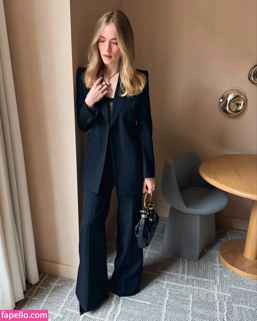 Willa Fitzgerald Onlyfans Photo Gallery 