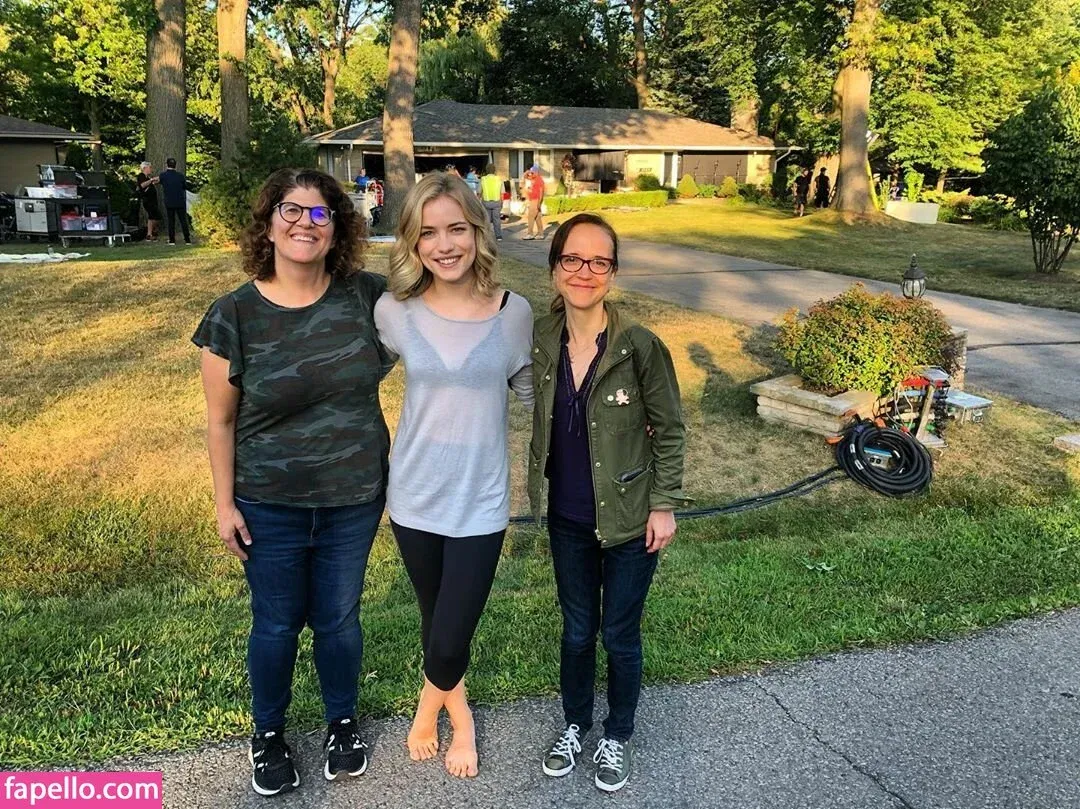 Willa Fitzgerald Onlyfans Photo Gallery 