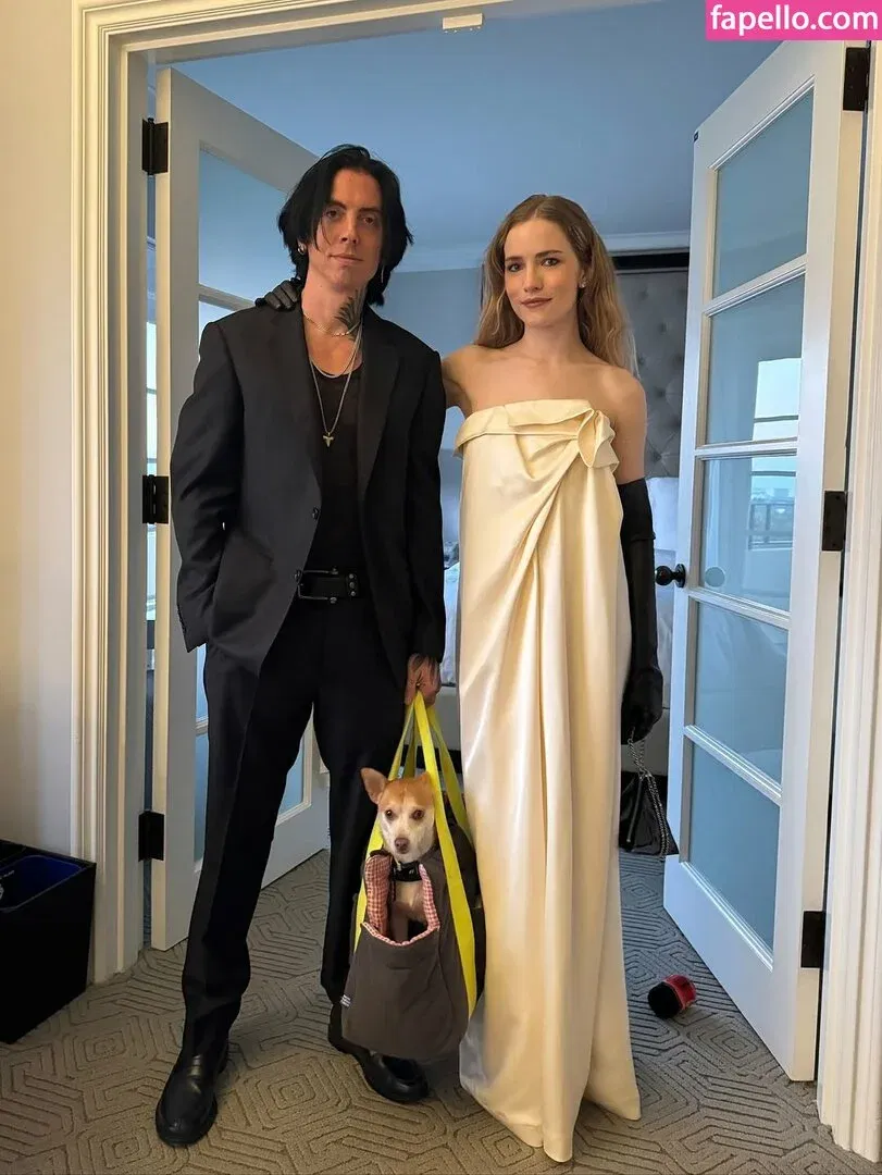 Willa Fitzgerald Onlyfans Photo Gallery 