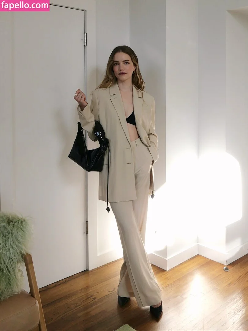 Willa Fitzgerald Onlyfans Photo Gallery 