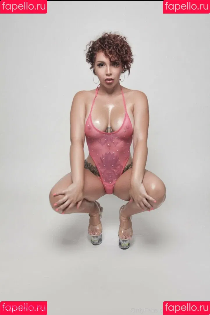 Lexiblow420 Onlyfans Photo Gallery 
