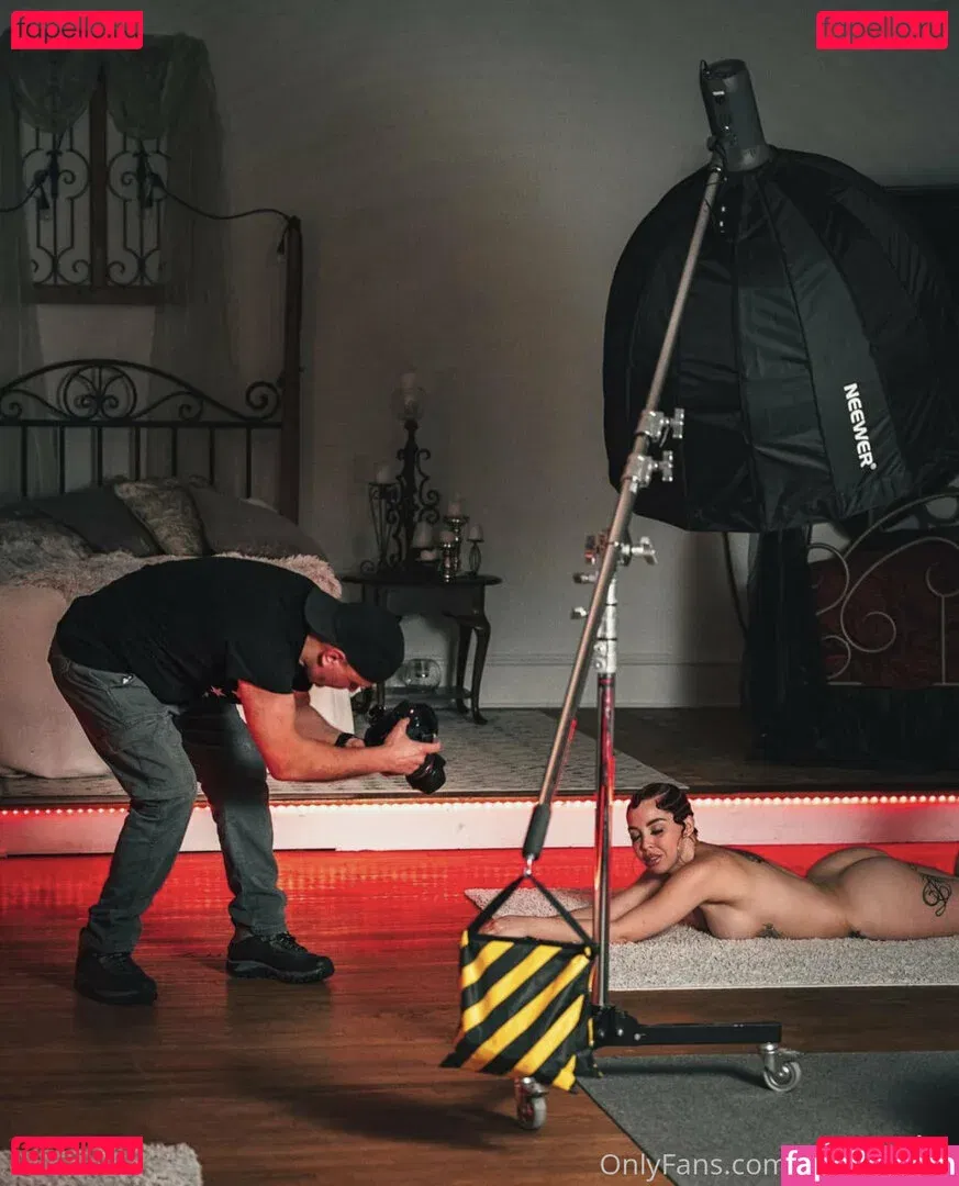 Lexiblow420 Onlyfans Photo Gallery 