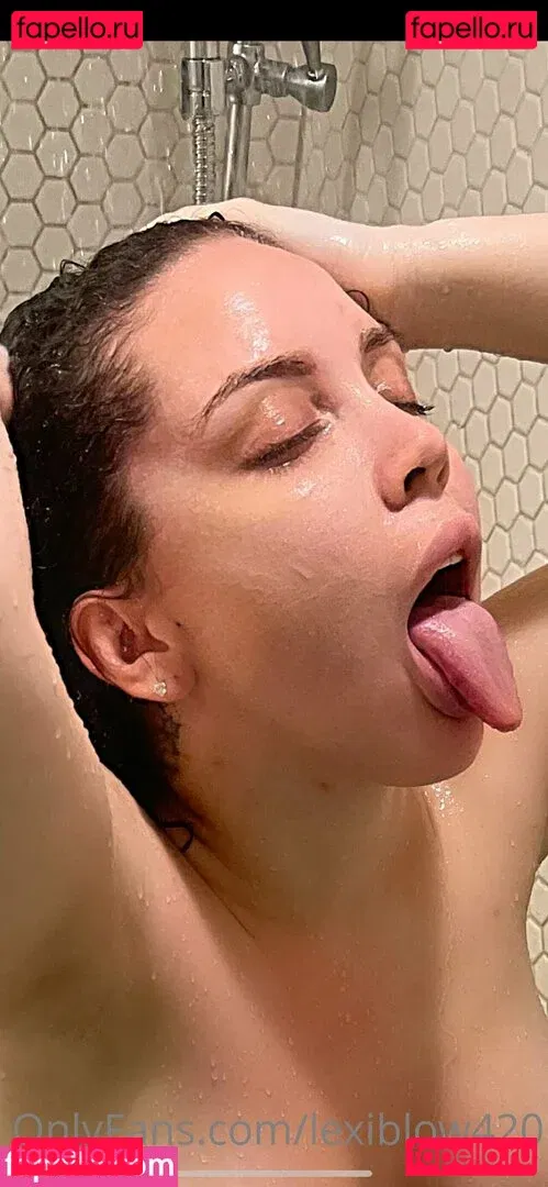 Lexiblow420 Onlyfans Photo Gallery 