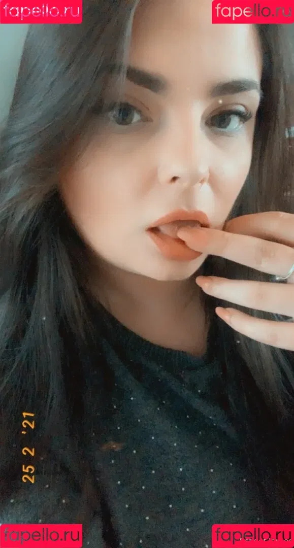 scarletjames301 Onlyfans Photo Gallery 
