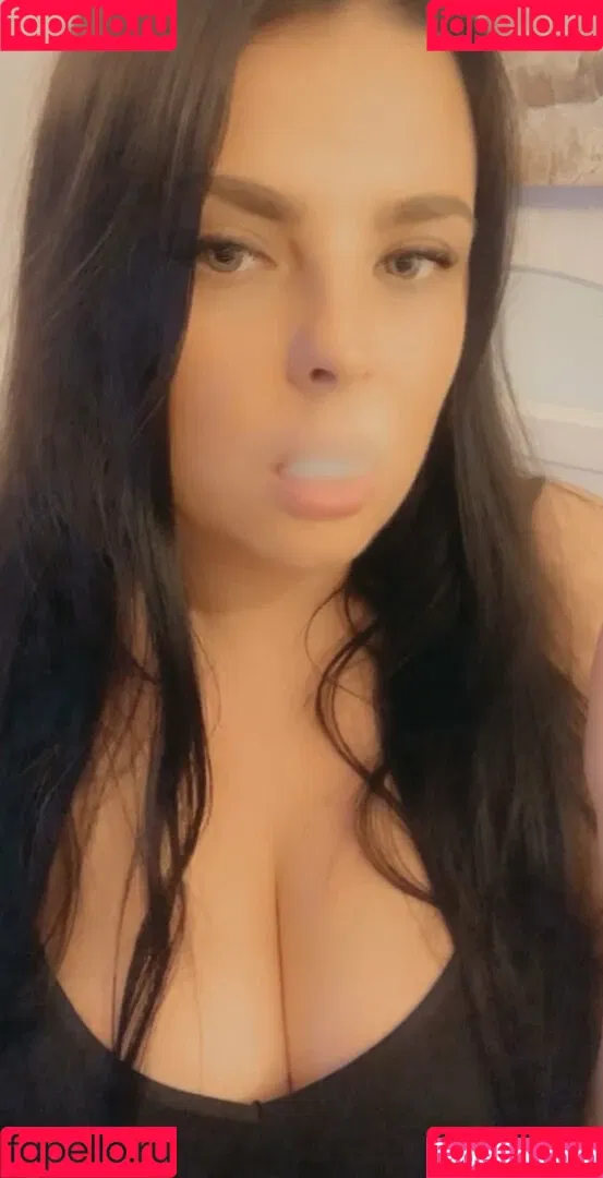scarletjames301 Onlyfans Photo Gallery 