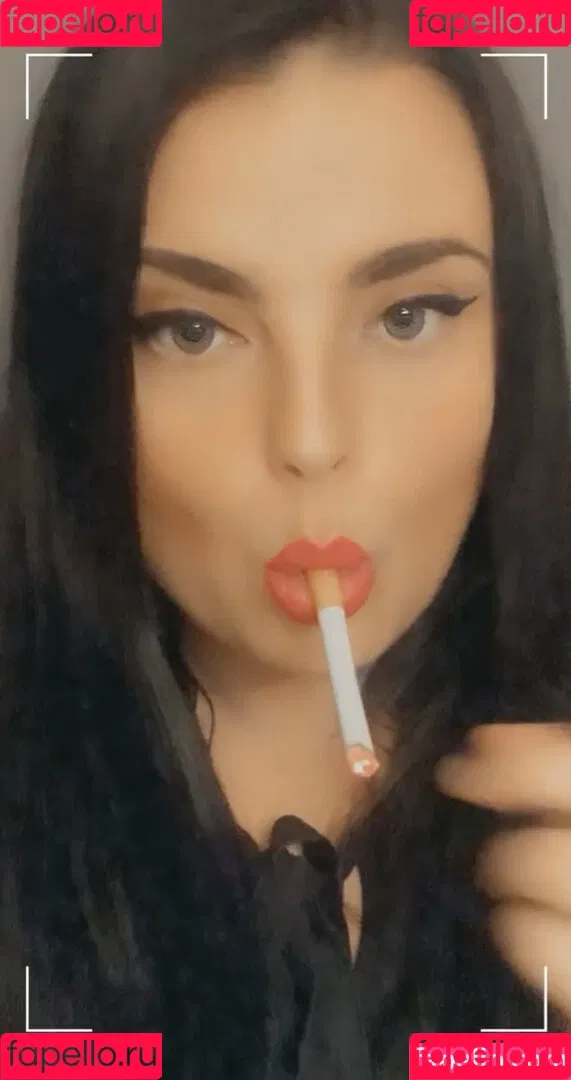 scarletjames301 Onlyfans Photo Gallery 
