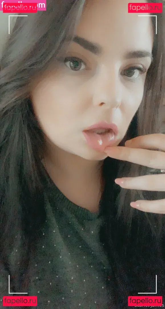 scarletjames301 Onlyfans Photo Gallery 