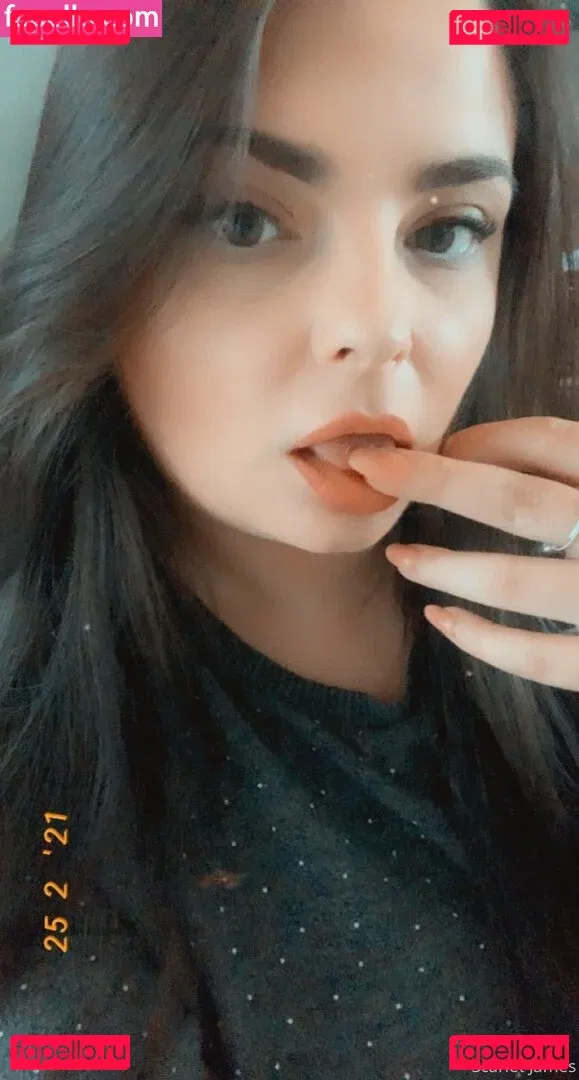 scarletjames301 Onlyfans Photo Gallery 