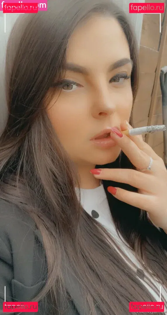 scarletjames301 Onlyfans Photo Gallery 