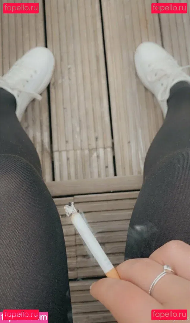 scarletjames301 Onlyfans Photo Gallery 