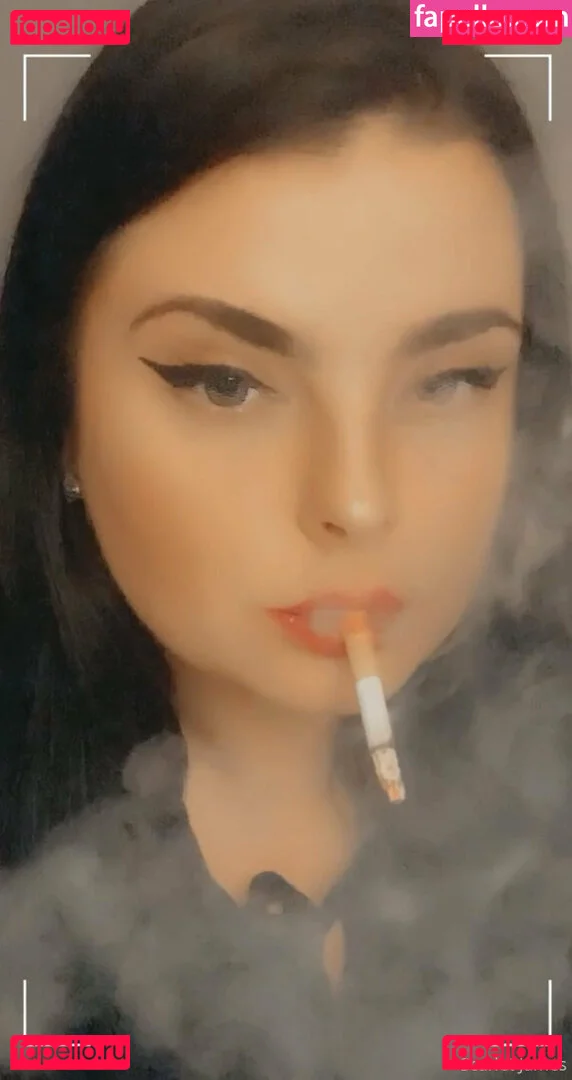 scarletjames301 Onlyfans Photo Gallery 