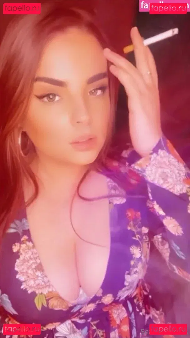 scarletjames301 Onlyfans Photo Gallery 