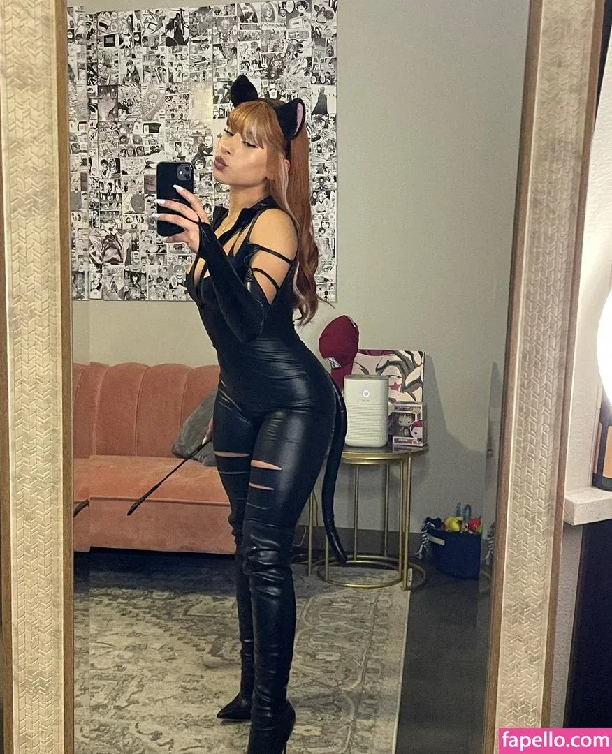 Hokageyuno Onlyfans Photo Gallery 