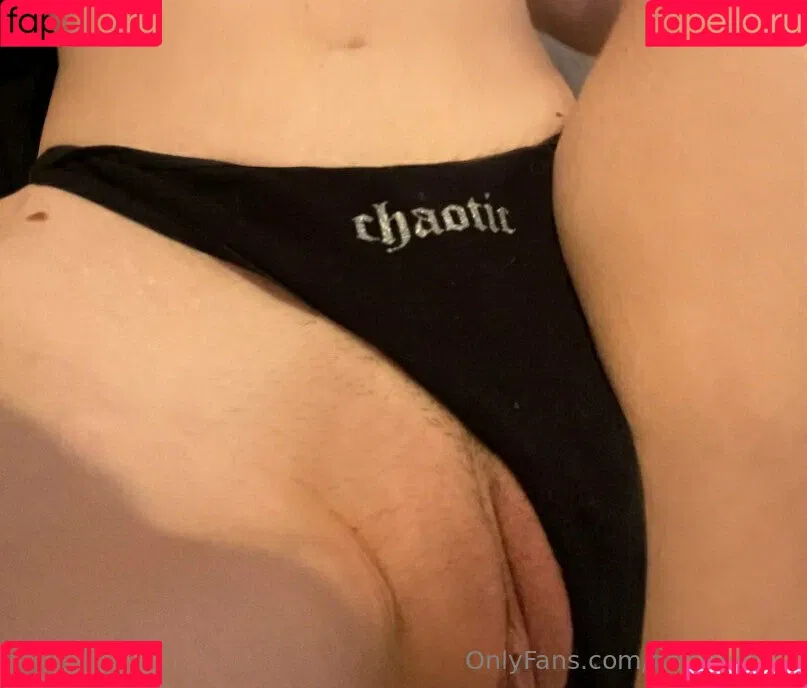 livingvampira Onlyfans Photo Gallery 
