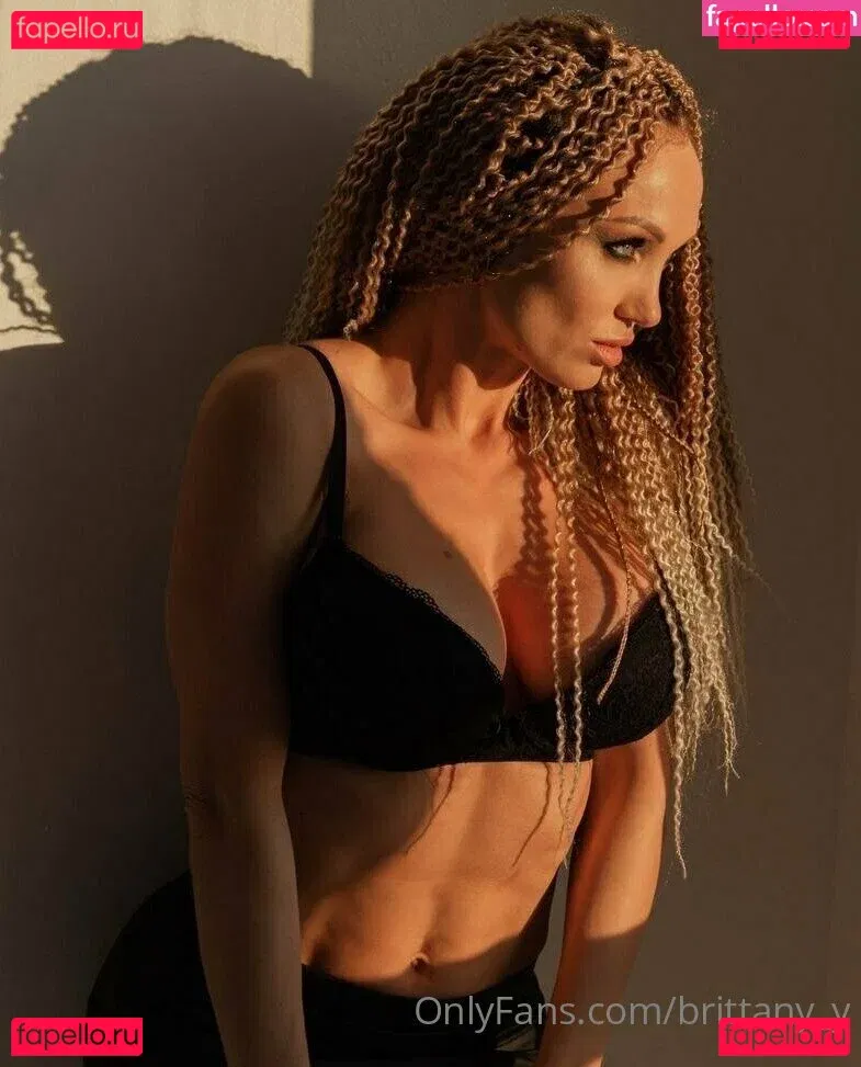 brittany_y Onlyfans Photo Gallery 