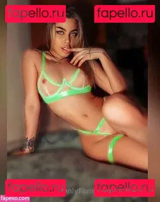 brittany_y Onlyfans Photo Gallery 