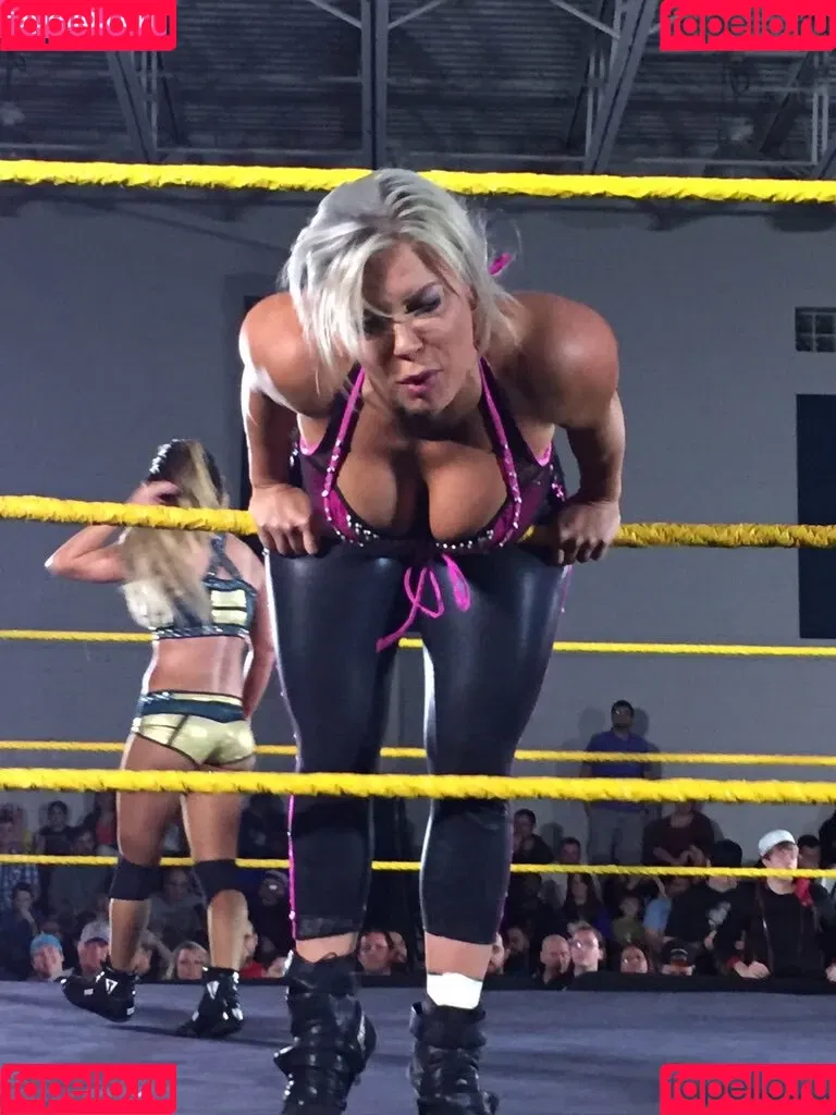 Dana Brooke Onlyfans Photo Gallery 