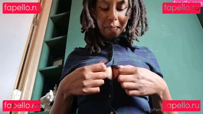 themilkmaide Onlyfans Photo Gallery 