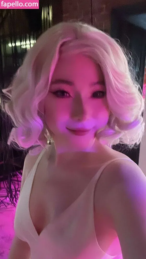 visagefox Onlyfans Photo Gallery 