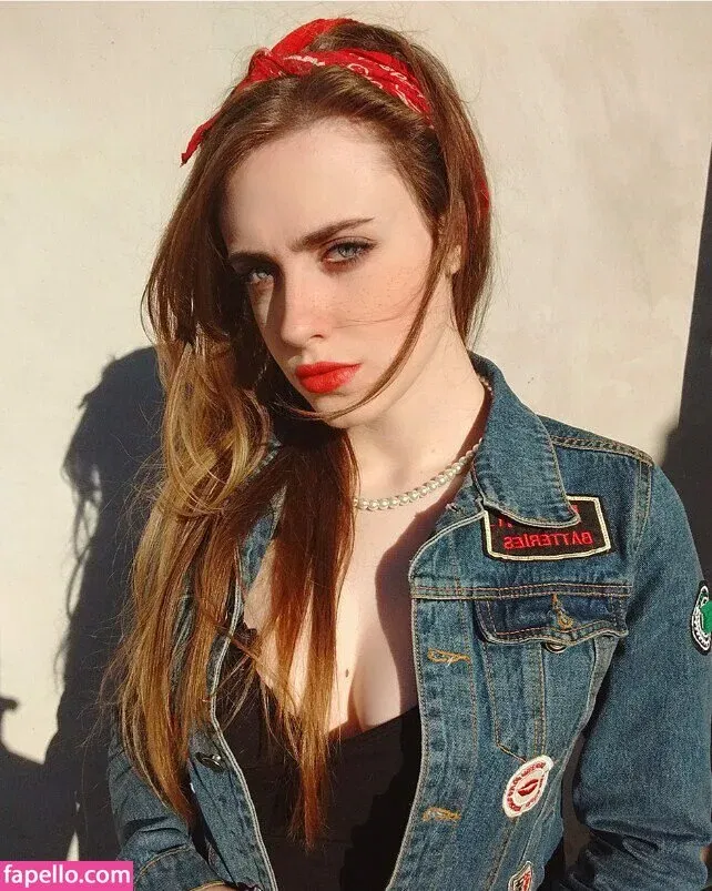 mikimika Onlyfans Photo Gallery 