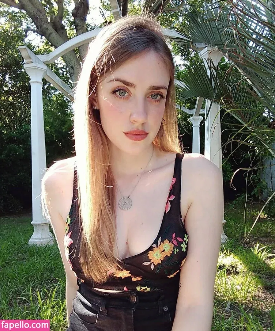 mikimika Onlyfans Photo Gallery 