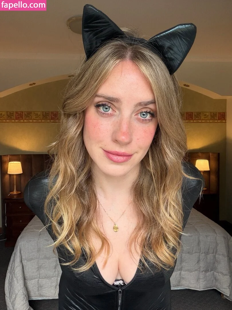 mikimika Onlyfans Photo Gallery 