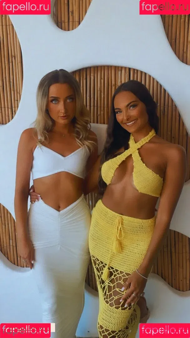 Phoebe Collin Onlyfans Photo Gallery 