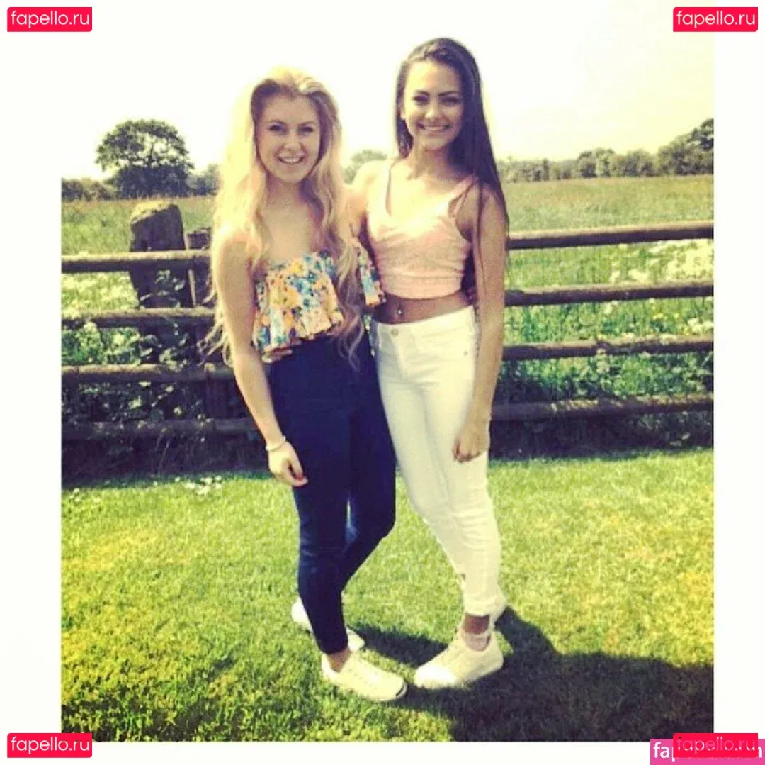 Phoebe Collin Onlyfans Photo Gallery 