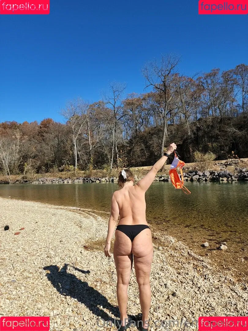 emgaudy3 Onlyfans Photo Gallery 