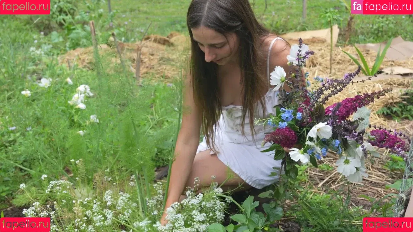 Mother The Mountain Farm Onlyfans Photo Gallery 