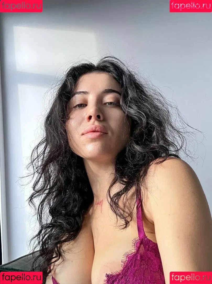 kara_xaen Onlyfans Photo Gallery 