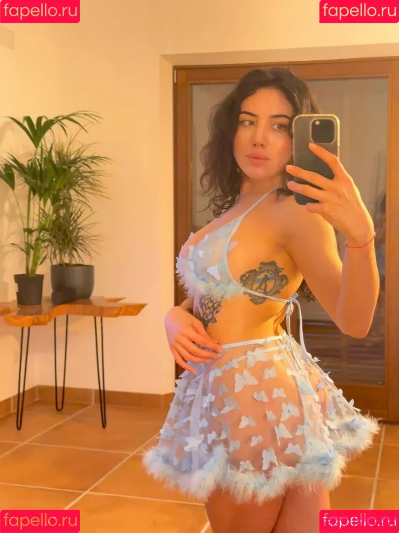 kara_xaen Onlyfans Photo Gallery 