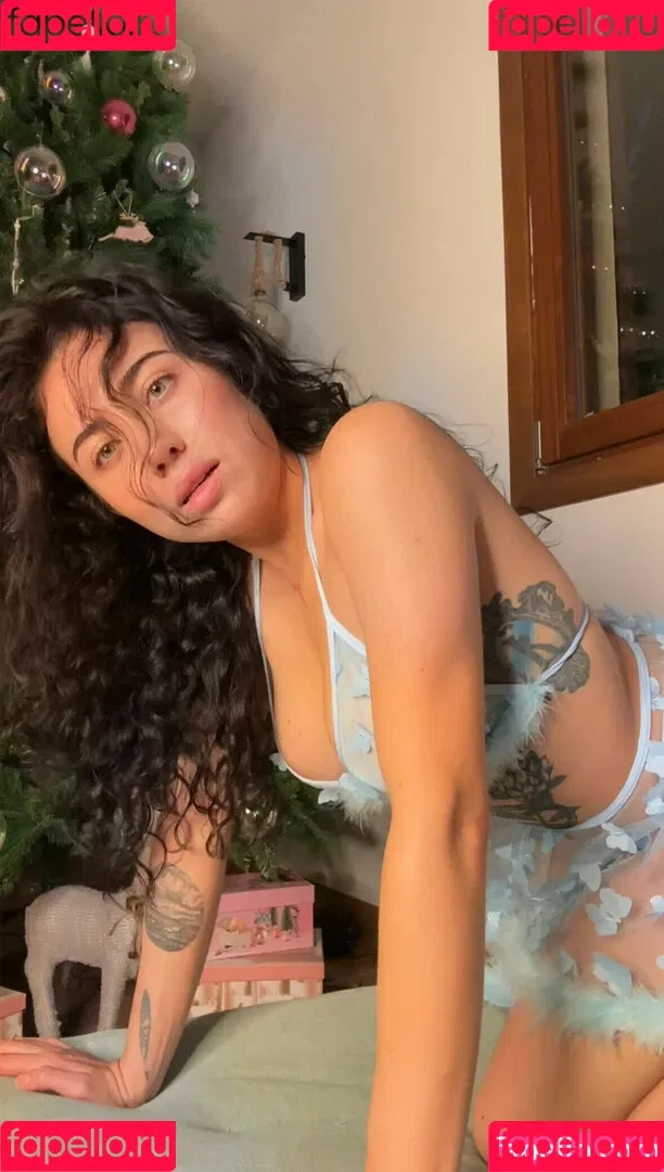 kara_xaen Onlyfans Photo Gallery 