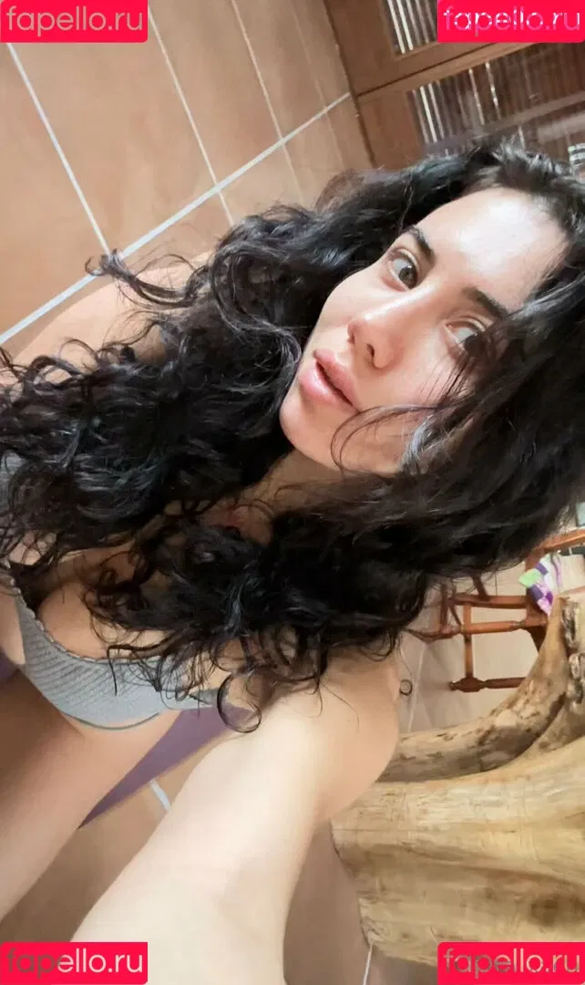 kara_xaen Onlyfans Photo Gallery 