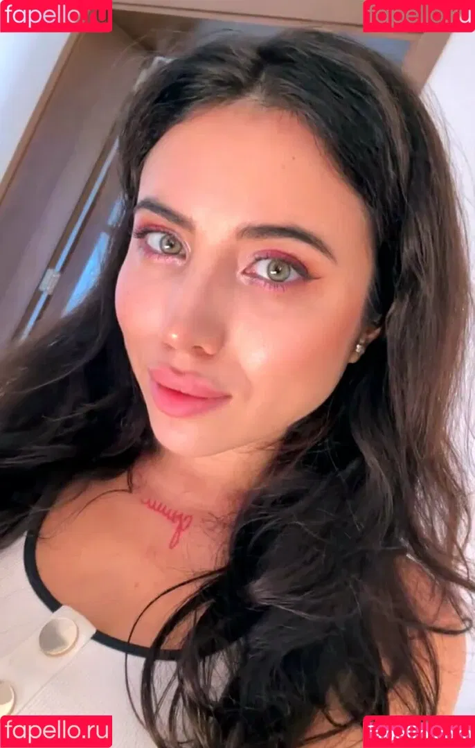 kara_xaen Onlyfans Photo Gallery 