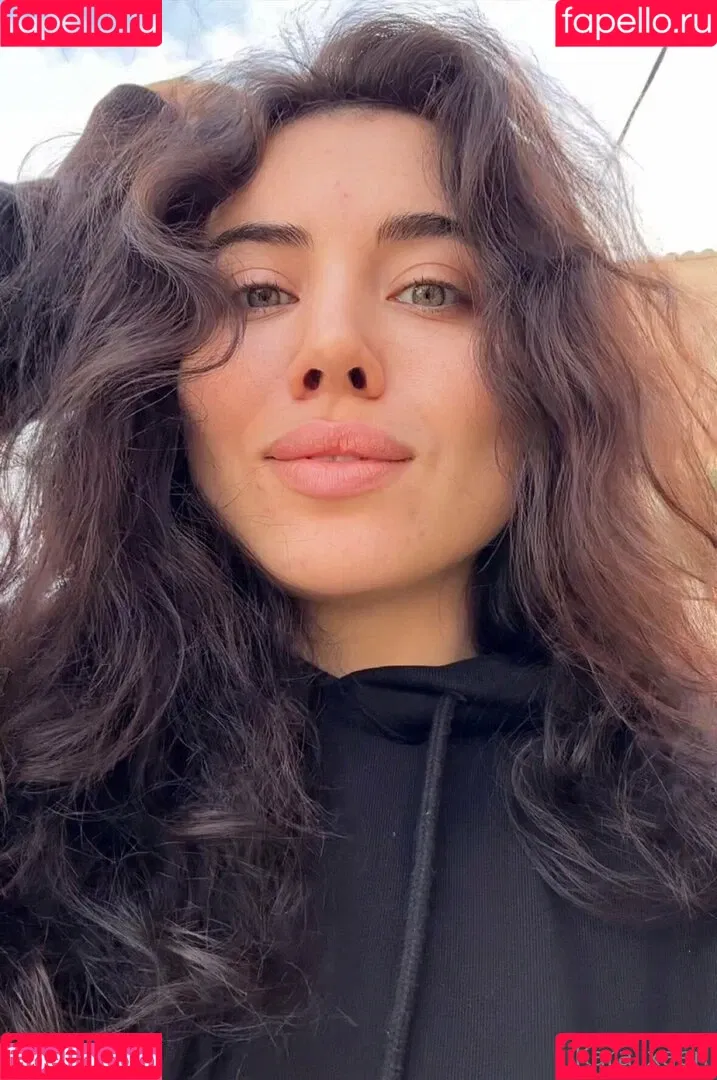 kara_xaen Onlyfans Photo Gallery 