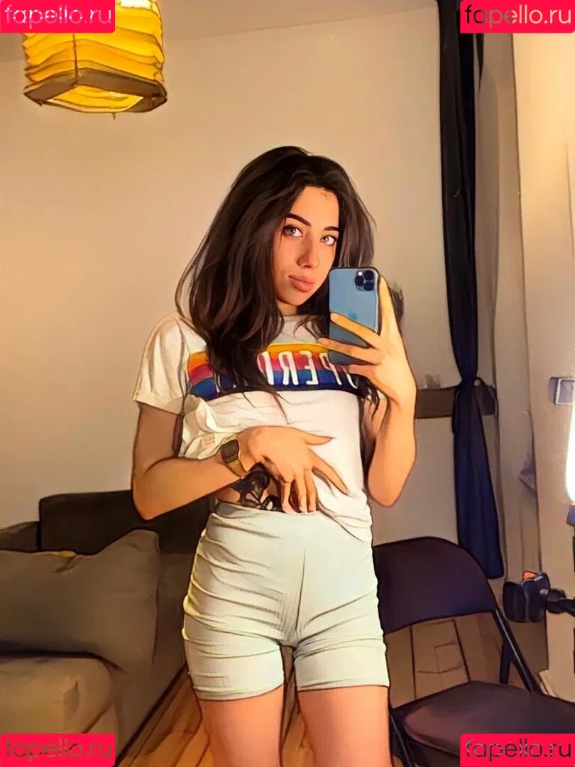 kara_xaen Onlyfans Photo Gallery 