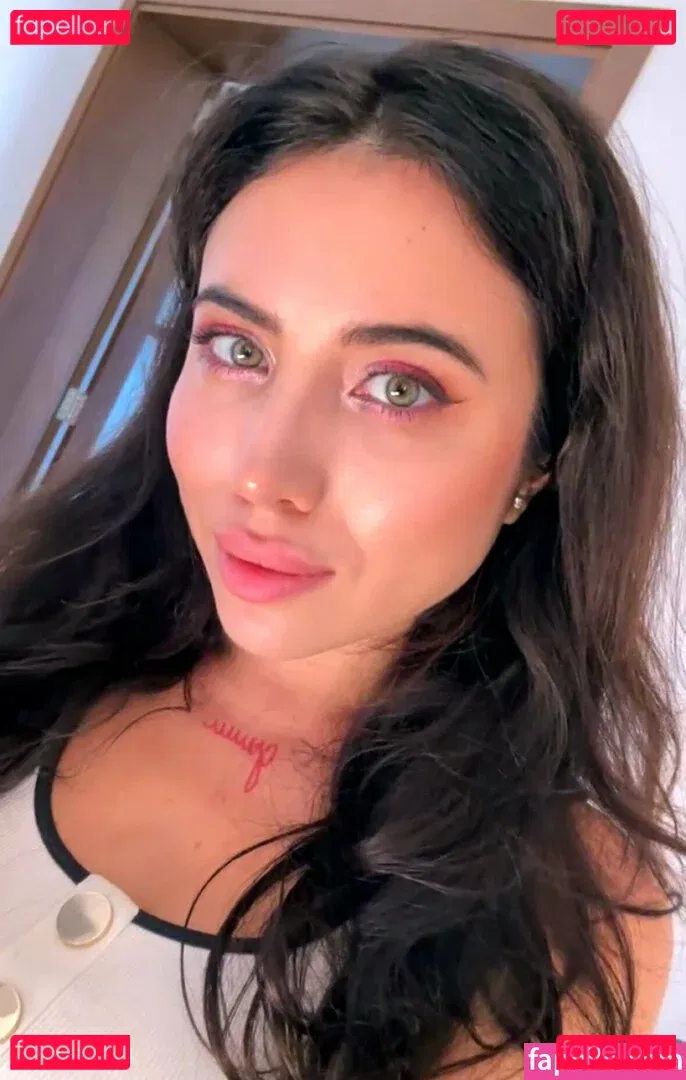 kara_xaen Onlyfans Photo Gallery 