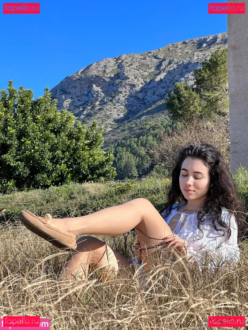 kara_xaen Onlyfans Photo Gallery 