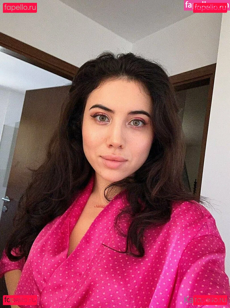 kara_xaen Onlyfans Photo Gallery 