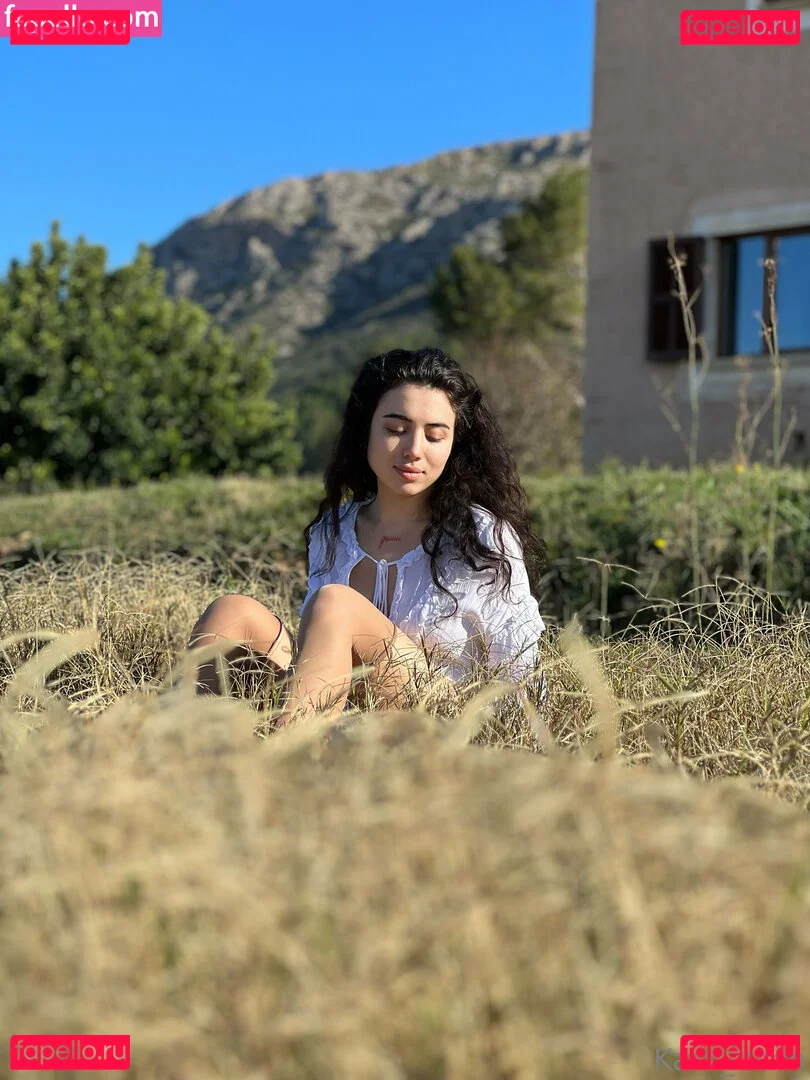 kara_xaen Onlyfans Photo Gallery 