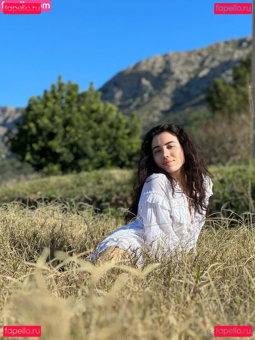 kara_xaen Onlyfans Photo Gallery 