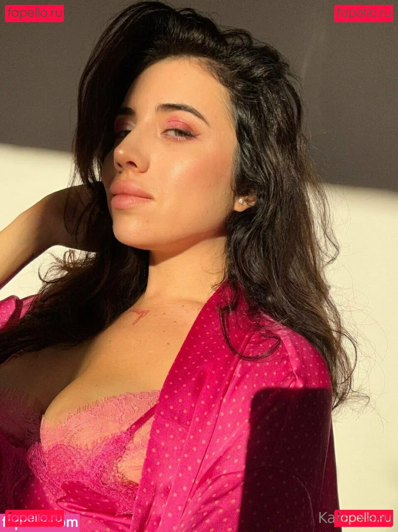 kara_xaen Onlyfans Photo Gallery 