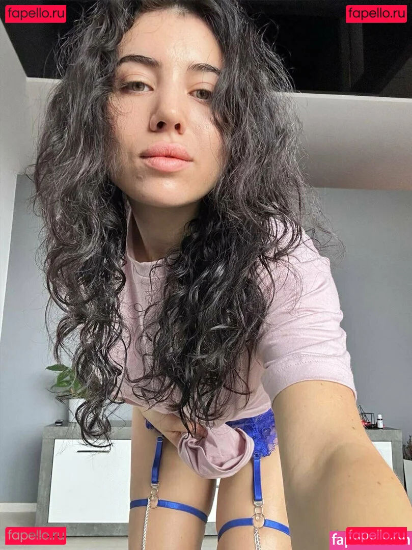 kara_xaen Onlyfans Photo Gallery 