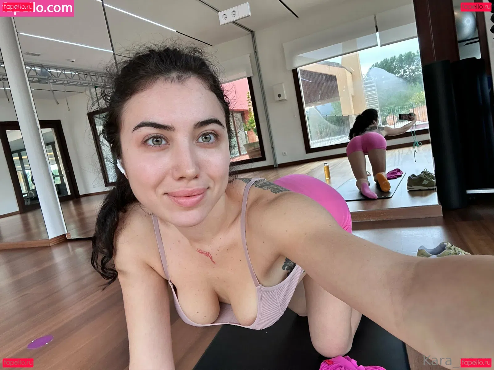 kara_xaen Onlyfans Photo Gallery 