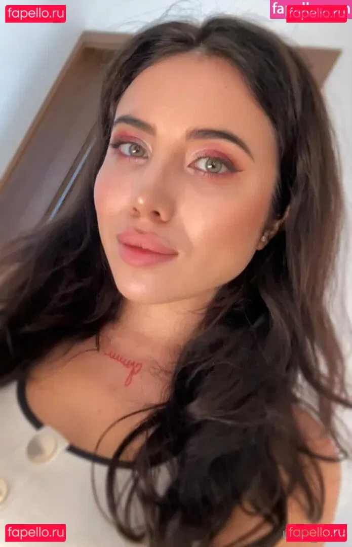 kara_xaen Onlyfans Photo Gallery 