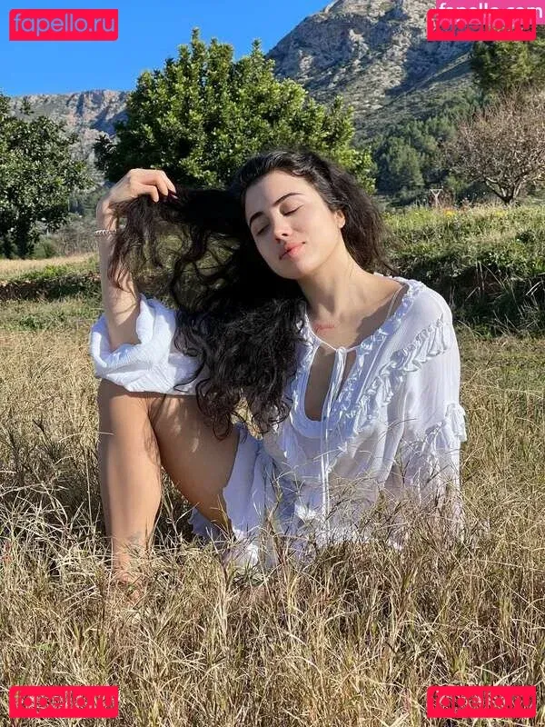 kara_xaen Onlyfans Photo Gallery 