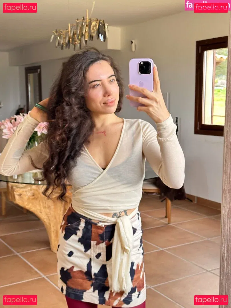 kara_xaen Onlyfans Photo Gallery 