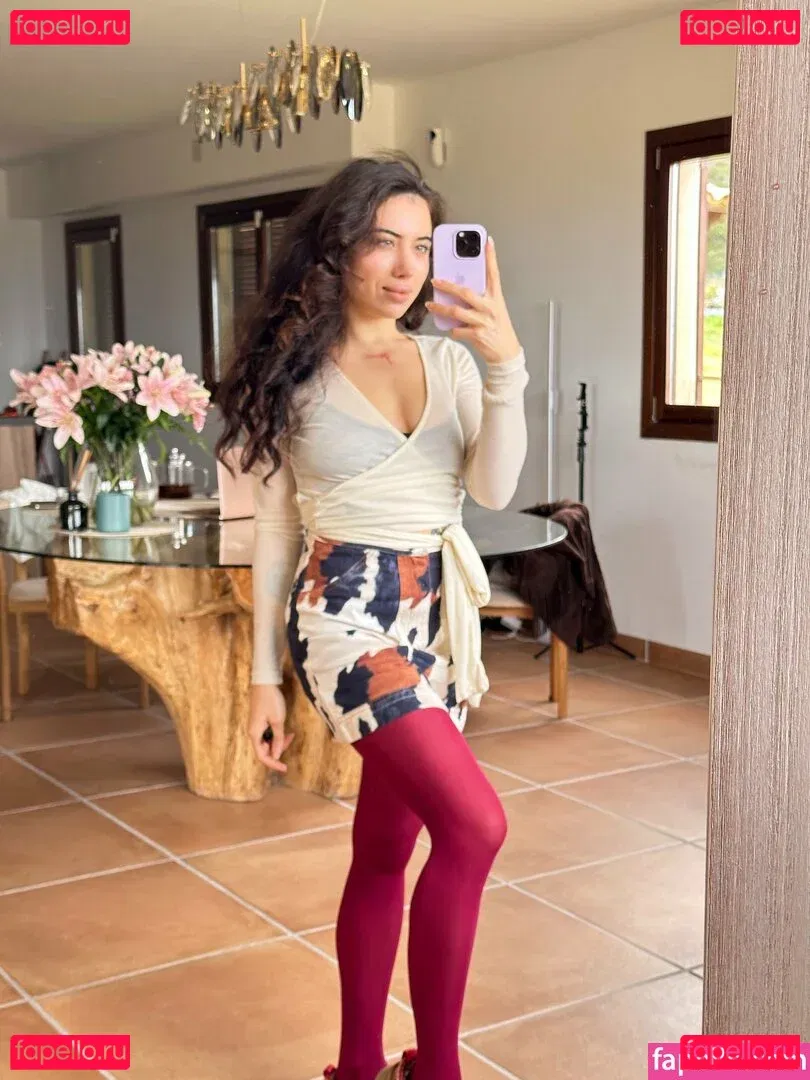 kara_xaen Onlyfans Photo Gallery 