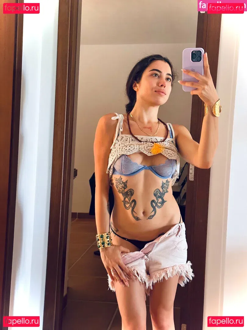 kara_xaen Onlyfans Photo Gallery 